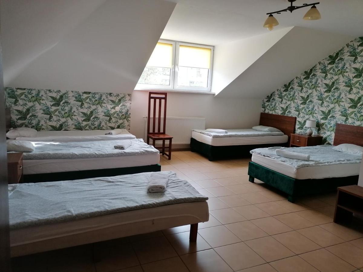 Hotel Pensjonat Telimena Zwierzyniec Exterior foto